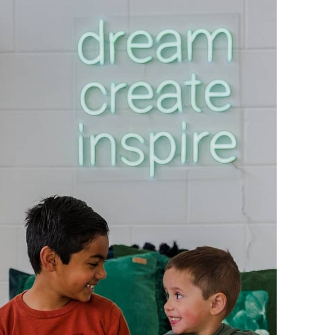 Custom Name Signs for Kids’ Parties: Cute, Safe and Reusable