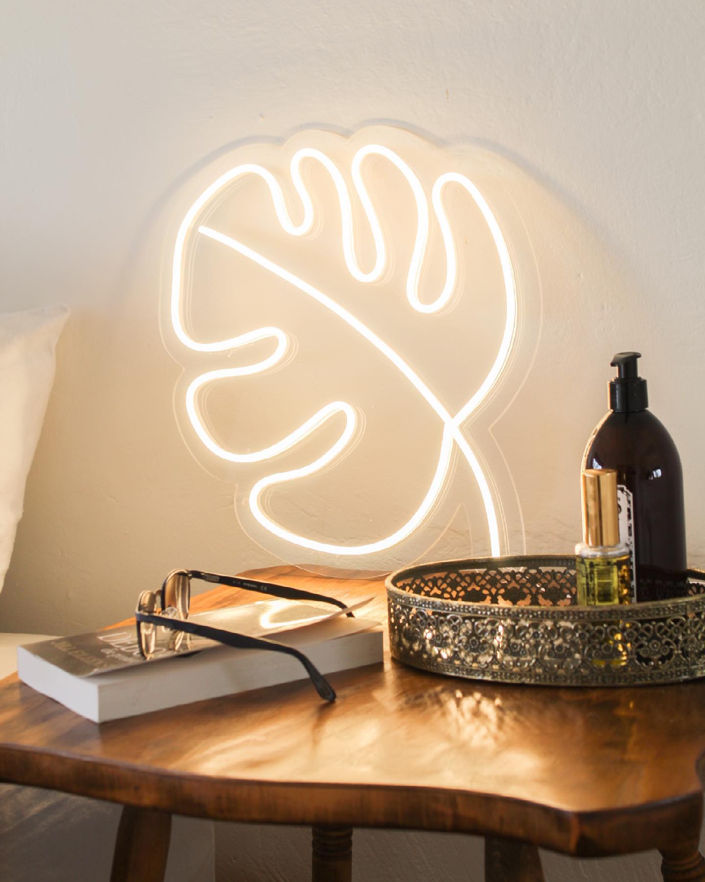 Leaf LED Neon Light Sign