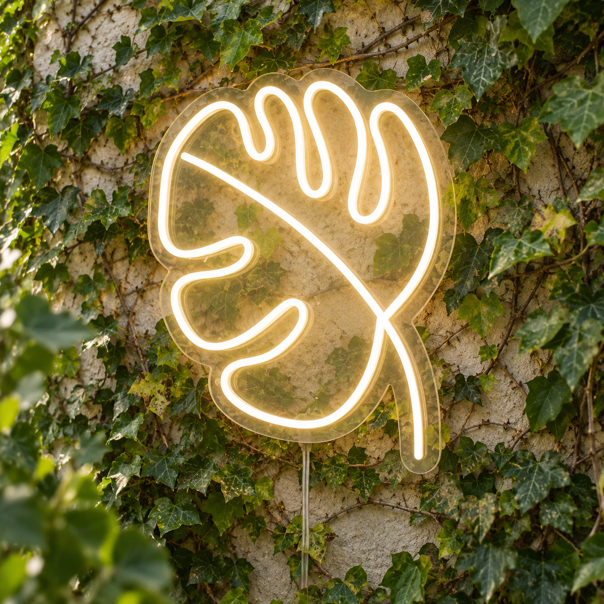 Leaf LED Neon Light Sign product photo 1