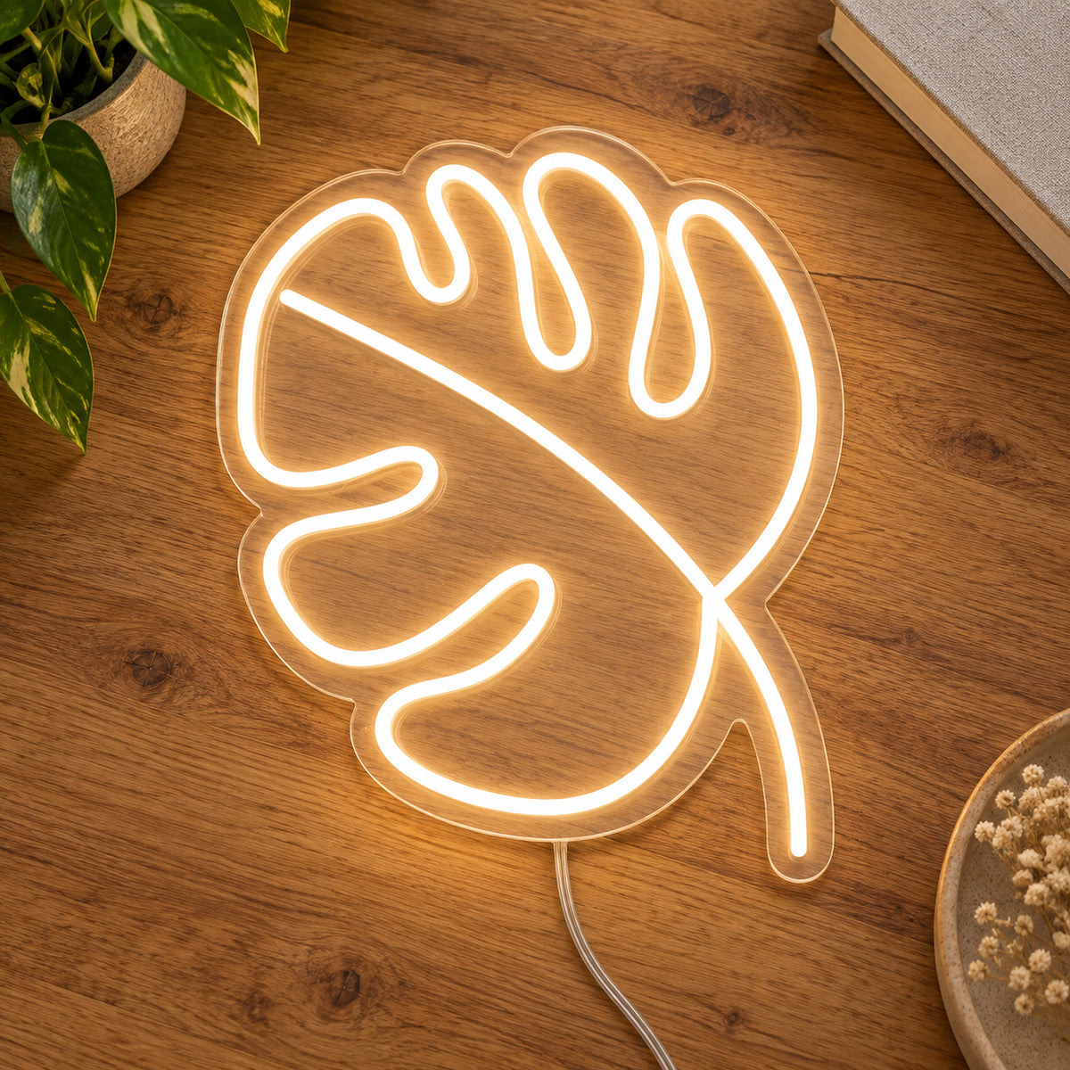 Leaf LED Neon Light Sign product photo 2