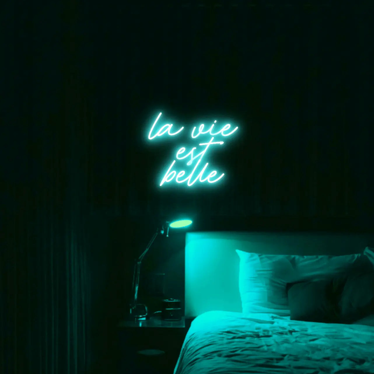 La Vie est Belle LED Neon Light Sign - Neon Lanes