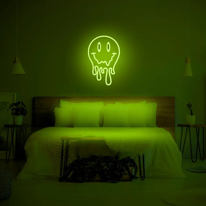 Melting Smiley Face LED Neon Light Sign - Neon Lanes